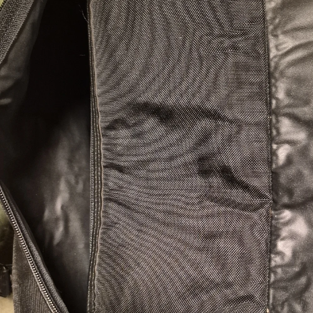 Harley-Davidson Black Canvas Messenger Bag with Leather Straps